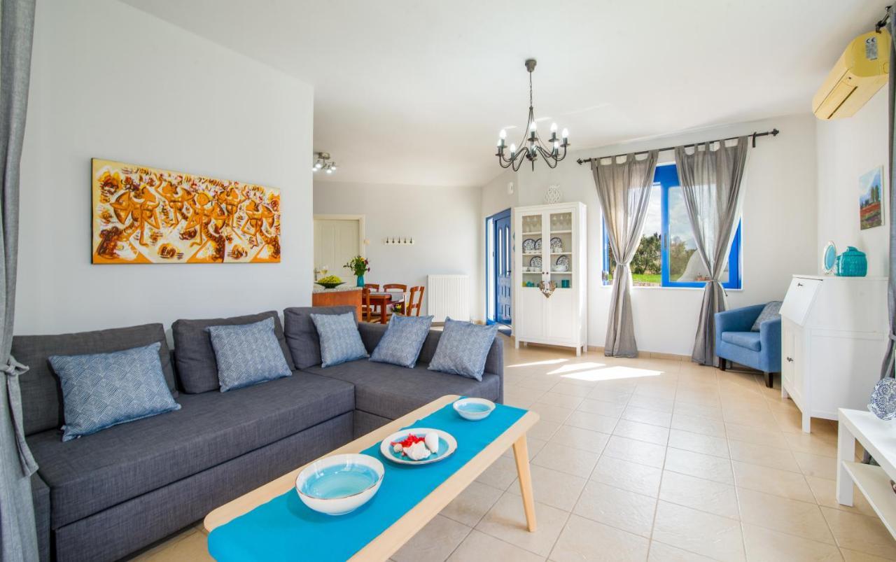 Oasea Villa Tavronitis  Exterior photo