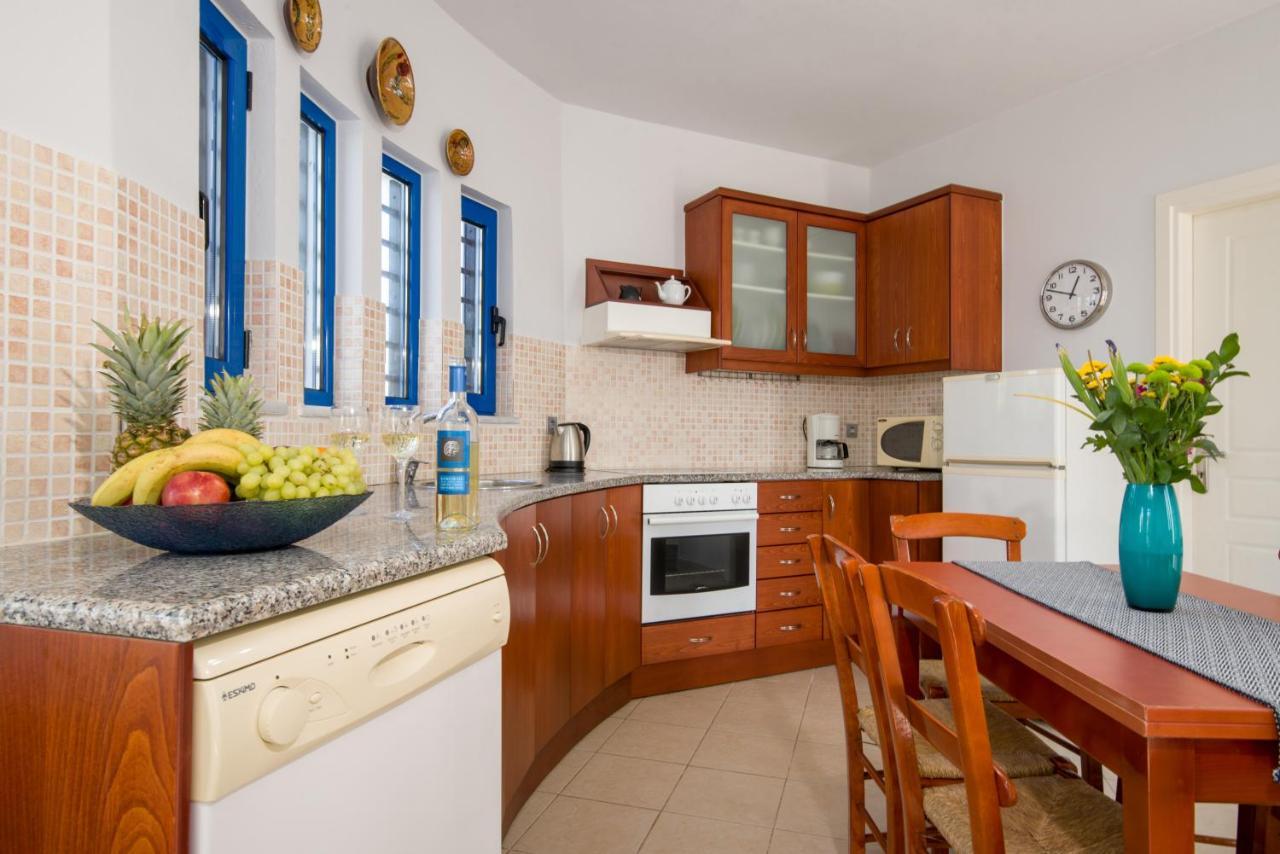 Oasea Villa Tavronitis  Exterior photo